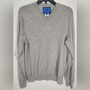 Martin + Osa Men's Gray V-Neck. 100% Cashmere Sweater Size S